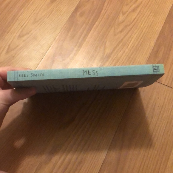 Keri Smith “Mess: The Manual of Accidents and Mistakes” Adventure Junk Journal - Picture 3 of 7